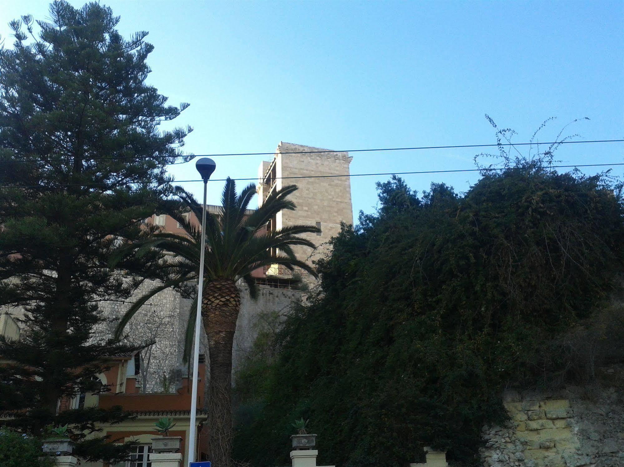 Hotel Due Colonne Cagliari Eksteriør bilde